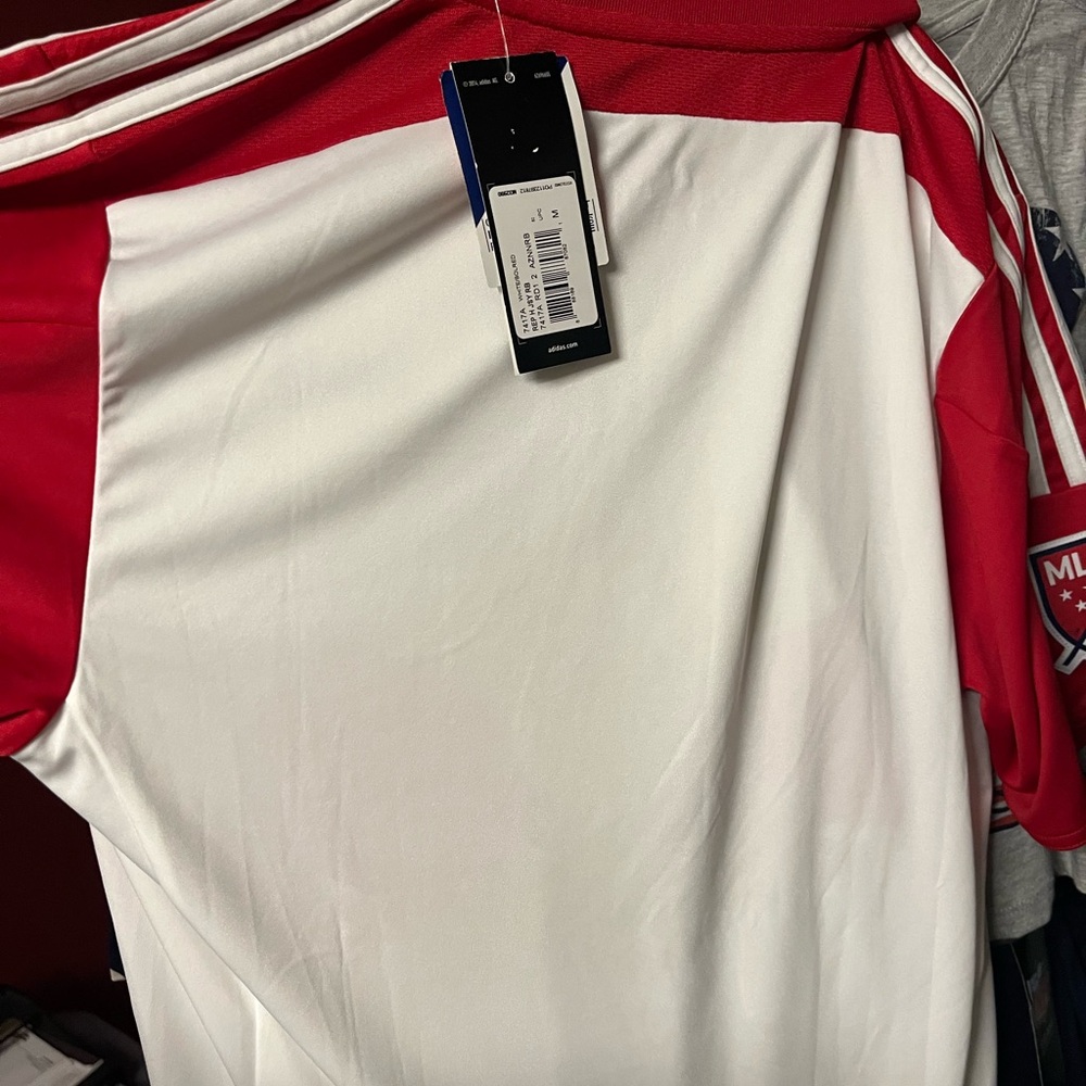 Adidas New York Red Bull Jersey. M. NWT - Picture 3 of 3